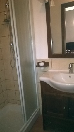 Bathroom / shower room / wc